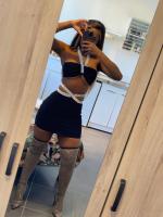 631891504: Chica busca chico en Cádiz