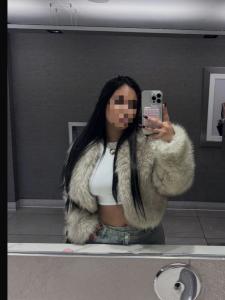 Chica busca chico en Sevilla: 