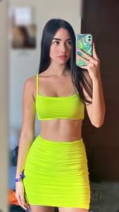 Chica busca chico en Cádiz: 