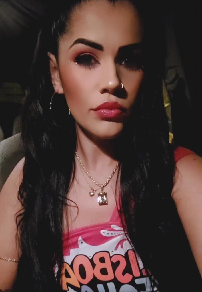 641895805: Chica busca chico en Zaragoza