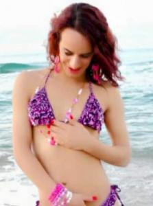 653111296: Transexual en Gerona