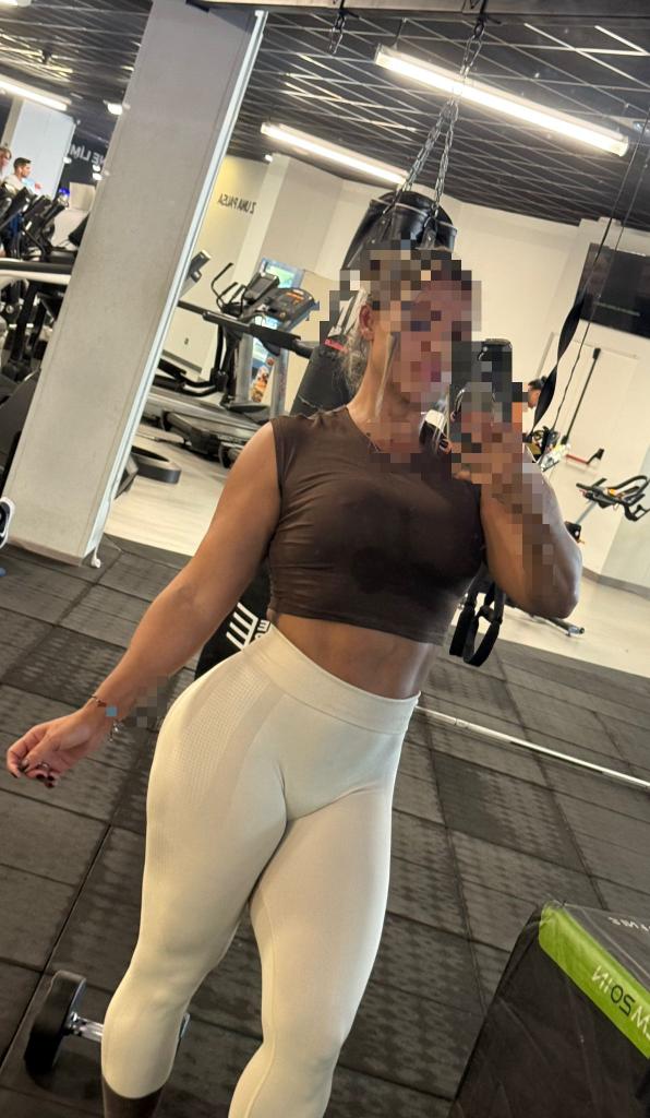 Chica busca chico en Lugo: 