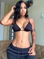 614742653: Chica busca chico en Málaga