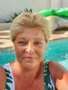 Chica busca chico en Almería: 