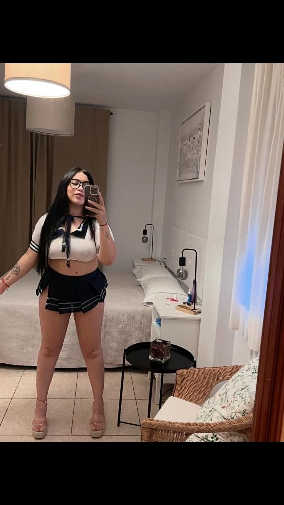 Chica busca chico en Sevilla: 