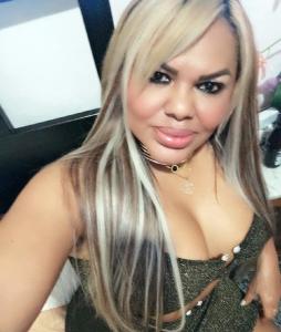 623131919: Chica busca chico en Sevilla