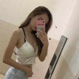 671156626: Chica busca chico en Barcelona