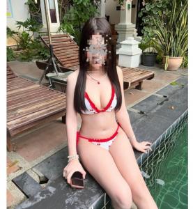 624892669: Chica busca chico en Navarra