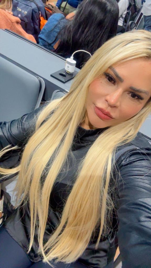 677832202: Chica busca chico en Sevilla