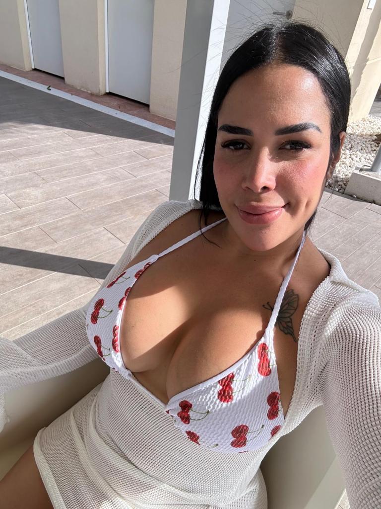 Chica busca chico en Barcelona: 