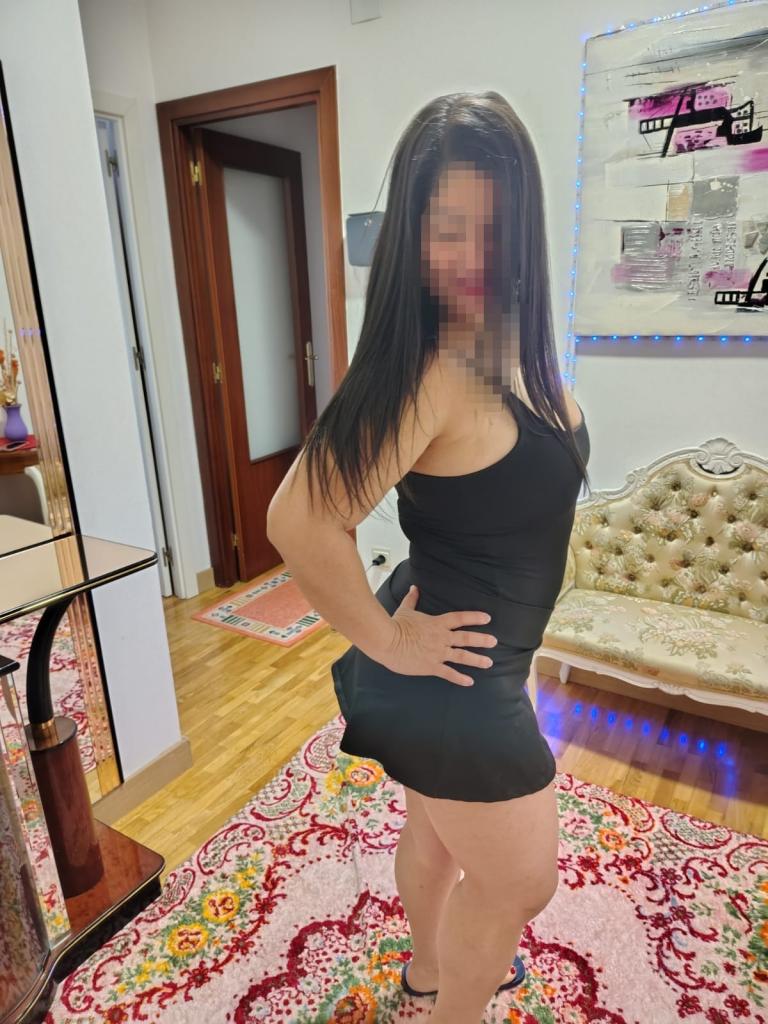 672877354: Chica busca chico en Albacete