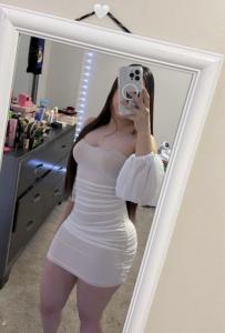 674665398: Chica busca chico en Barcelona