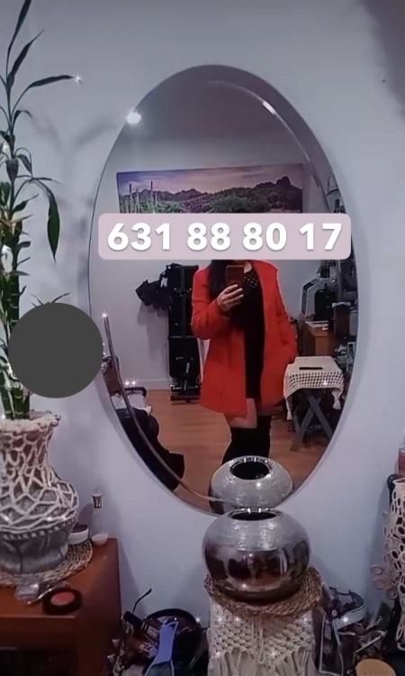 Chica busca chico en Barcelona: 