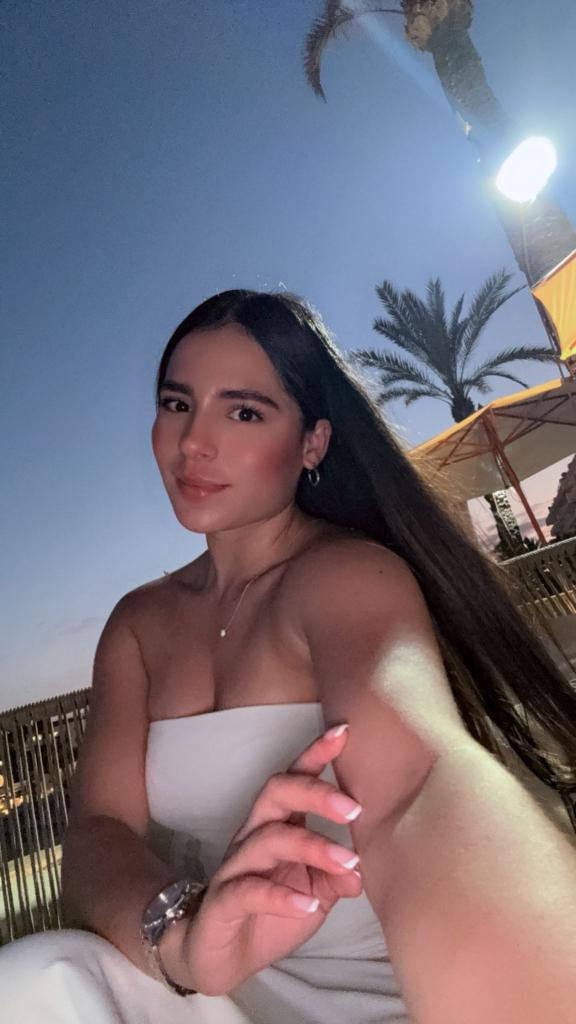 Chica busca chico en Valencia: Chica busca chico