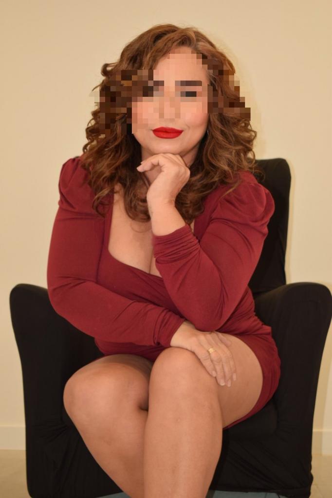 Chica busca chico en Alicante: 