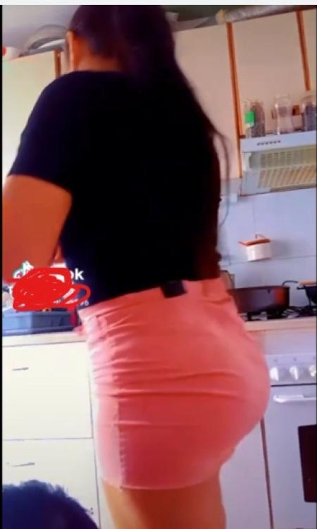 631888017: Chica busca chico en Barcelona