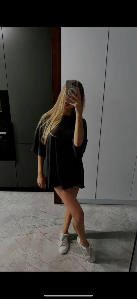 Chica busca chico en Málaga: Chica busca chico