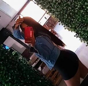 Chica busca chico en Almería: 