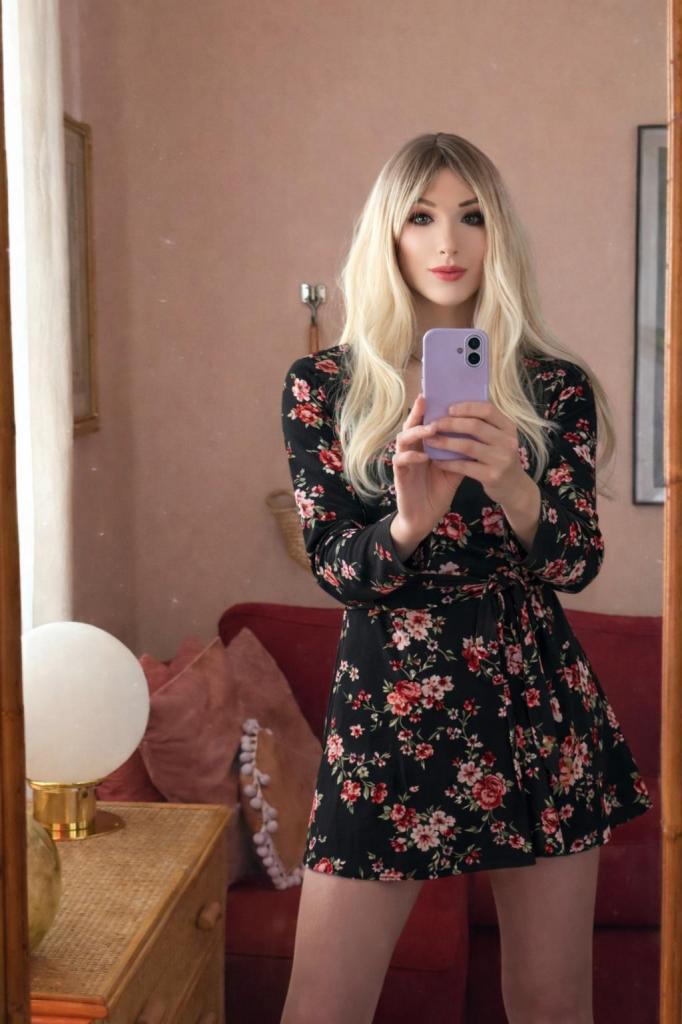 665969514: Travesti en Barcelona