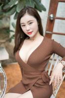 608983371: Chica busca chico en Salamanca