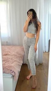 Chica busca chico en Madrid: Chica busca chico