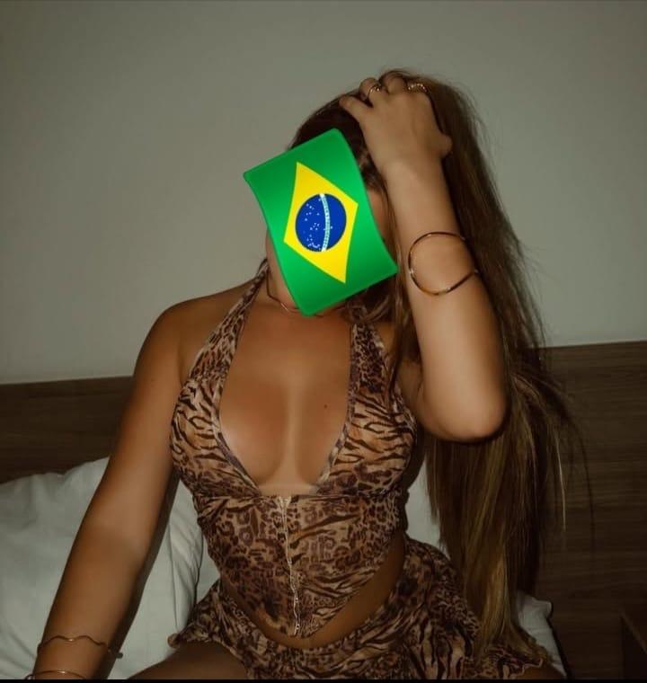 Chica busca chico en Huelva: 