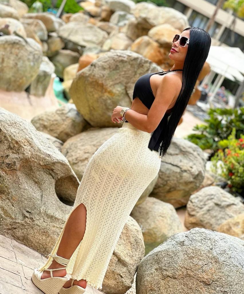 643675687: Chica busca chico en Mallorca