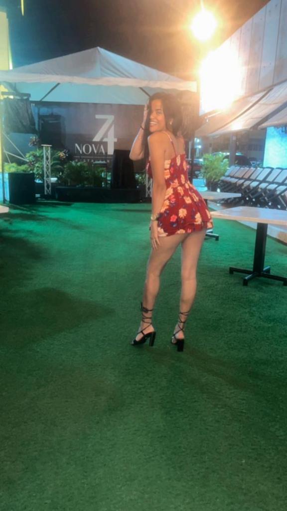 Chica busca chico en Sevilla: 