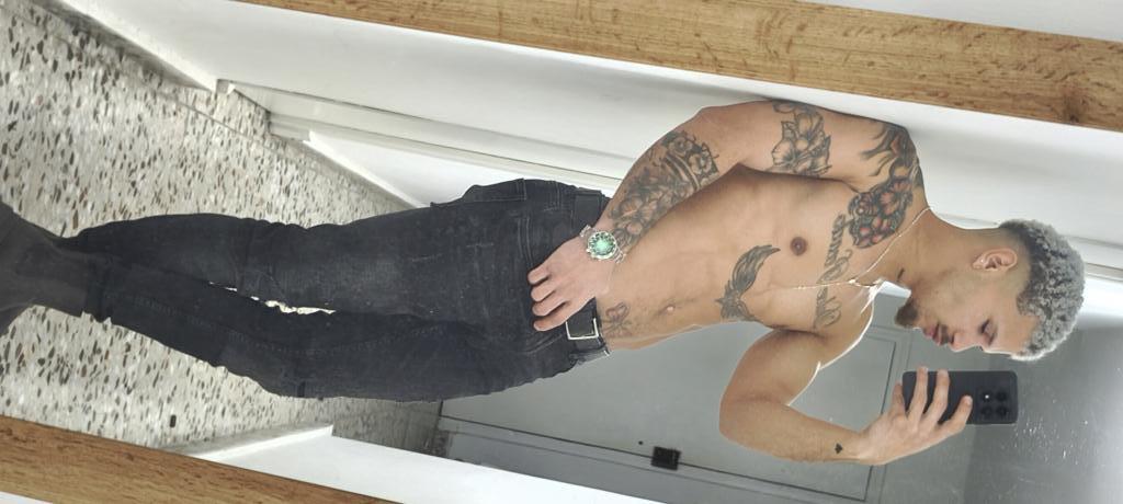 Chico busca chica en Asturias: 