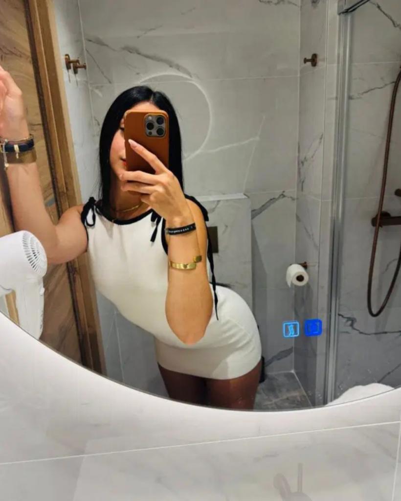 645314319: Chica busca chico en Murcia