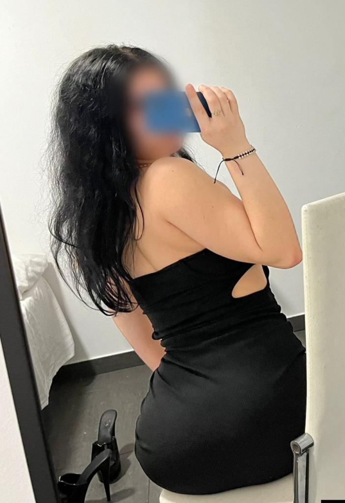 Chica busca chico en Gerona: 