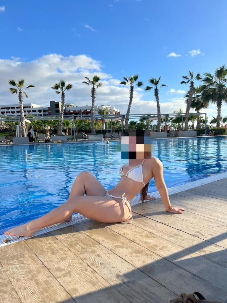 647043596: Chica busca chico en Tenerife
