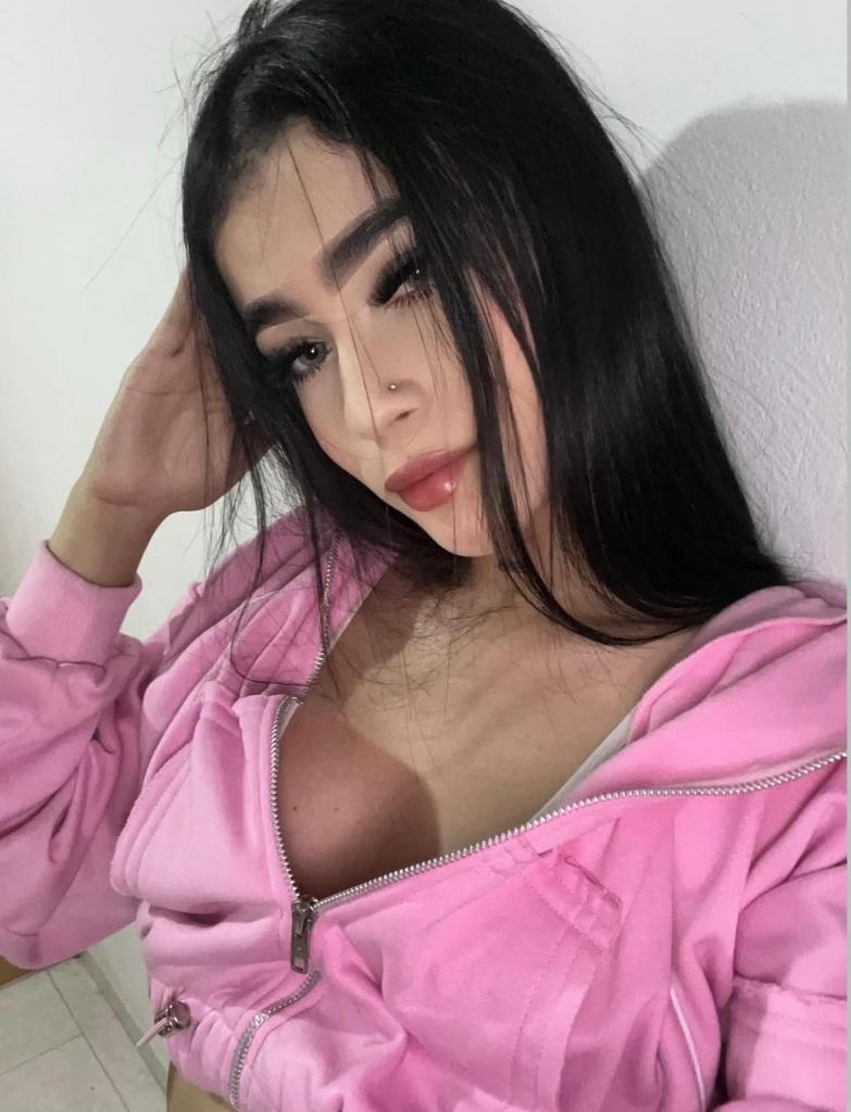 Chica busca chico en Granada: 