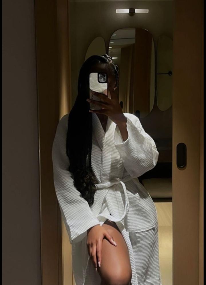 Chica busca chico en Almería: 