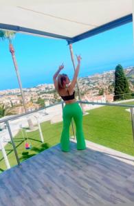 666419468: Chica busca chico en Barcelona