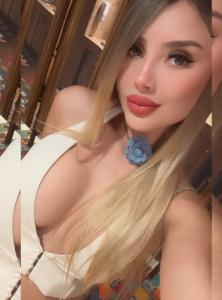 644784505: Chica busca chico en Mallorca