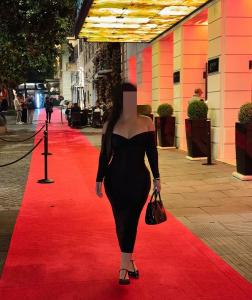 647043596: Chica busca chico en Tenerife