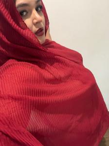 695166947: Chica busca chico en Badajoz