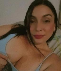 613444539: Chica busca chico en Málaga