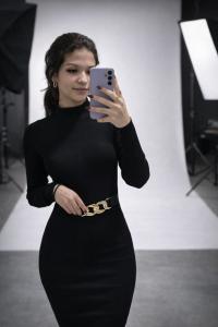 634832178: Chica busca chico en Sevilla