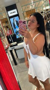 697534058: Chica busca chico en Madrid