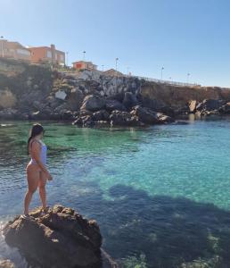 613444539: Chica busca chico en Málaga