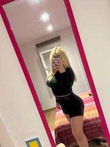 613849225: Chica busca chico en Mallorca