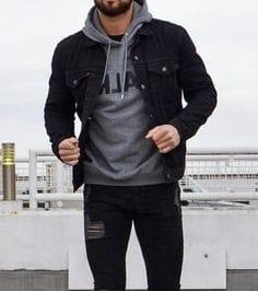 666443245: Chico busca chica en Cádiz