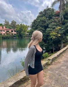 614549240: Virtual en Almería