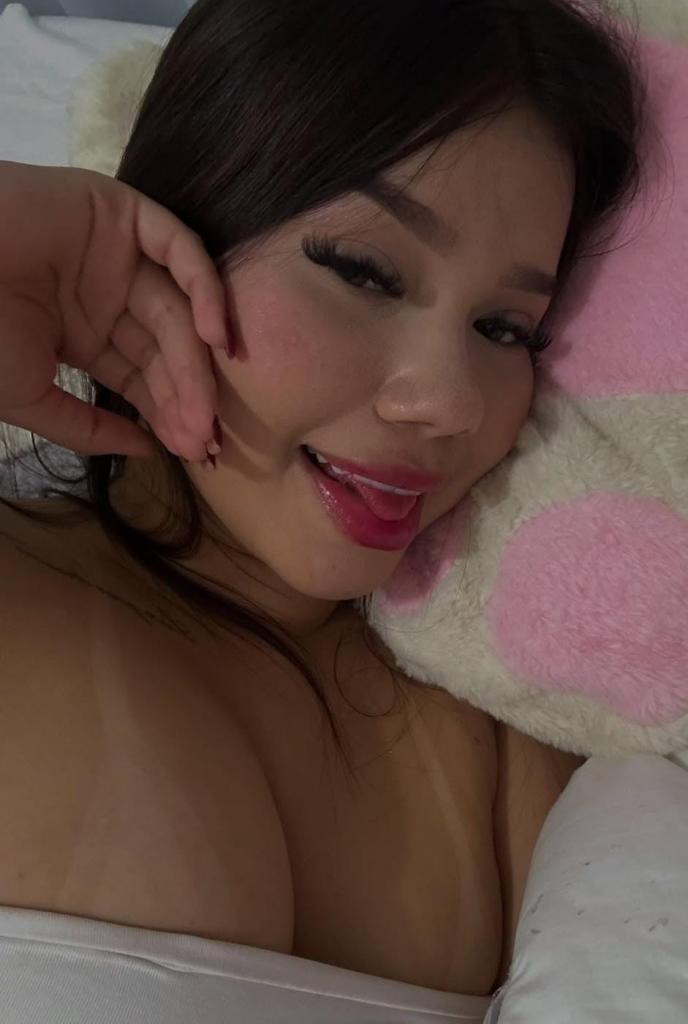 672976621: Chica busca chico en Tenerife