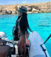 634135666: Chica busca chico en Gerona