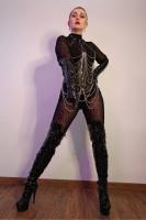 643699473: Chica busca chico en Madrid