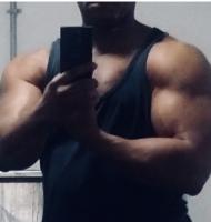 632623700: Chico busca chica en Barcelona