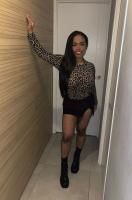 613758156: Chica busca chico en Tarragona